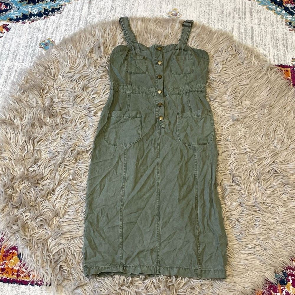Avec Les Filles Olive Green Midi Dress